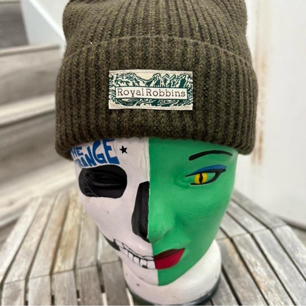 Royal Robbins Pure Wool Beanie Hat – Olive Green – NWT